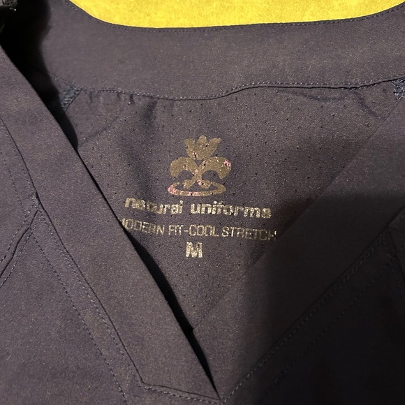 Natural Uniforms, Navy Blue Scrubs, Women’s size Medium - Picture 4 of 7